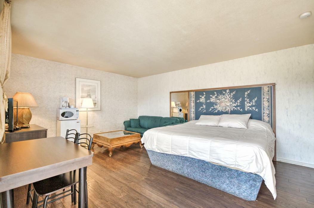 Motel Grande Ile Салабери дьо Валифийлд Екстериор снимка